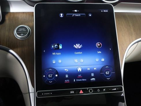 Used 2023 Mercedes-Benz C 300 4MATIC Sedan image 46