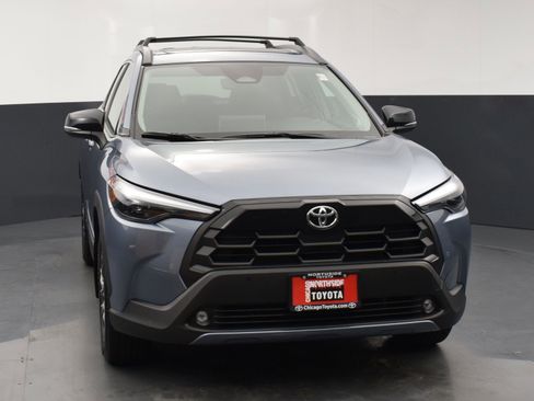 Used 2026 Toyota Corolla Cross XLE w/ Convenience Package FWD image 7
