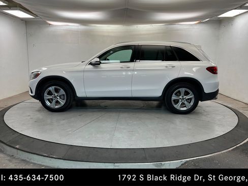Used 2018 Mercedes-Benz GLC 300 GLC 300 image 2