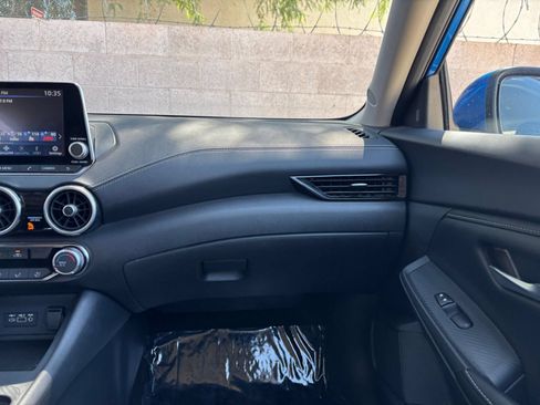 Used 2025 Nissan Sentra SV FWD image 32