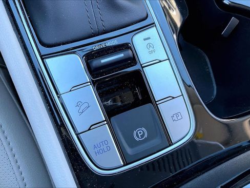 Used 2025 Hyundai Tucson SEL image 33