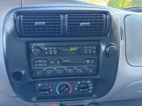 Used 1998 Ford Ranger XLT image 22