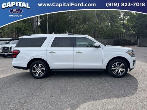 Certified 2024 Ford Expedition Max Limited RWD image 9