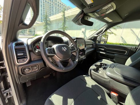 Used 2026 RAM 2500 Big Horn AWD/4WD image 15