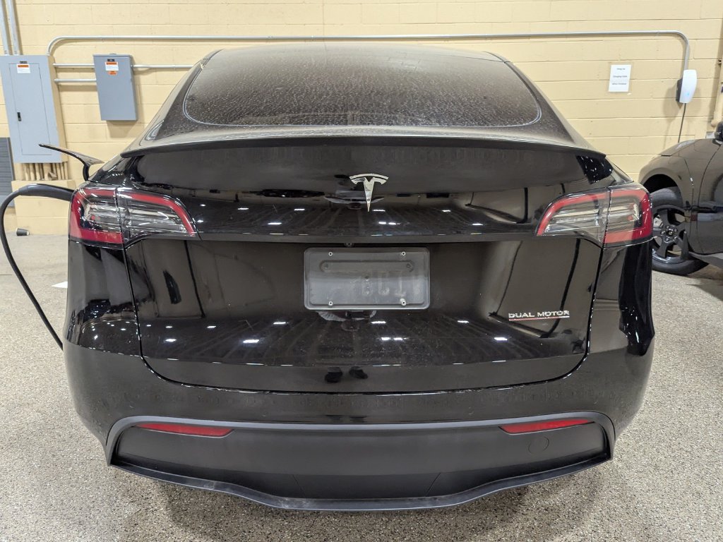Used 2022 Tesla Model Y Performance AWD/4WD image 5