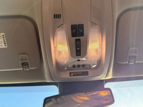 Used 2016 Chevrolet Equinox LT w/ Convenience Package image 33