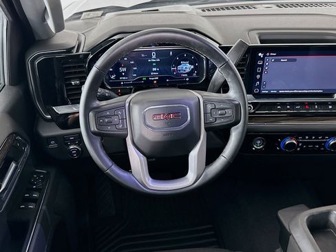 Used 2023 GMC Sierra 1500 Elevation AWD/4WD image 17