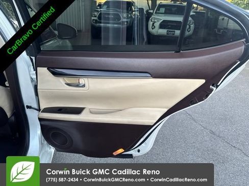 Used 2018 Lexus ES 350 FWD image 37