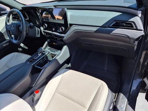 Certified 2025 Lexus TX 350 AWD w/ Captains Chair Package image 22