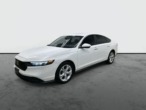 Used 2024 Honda Accord LX image 8