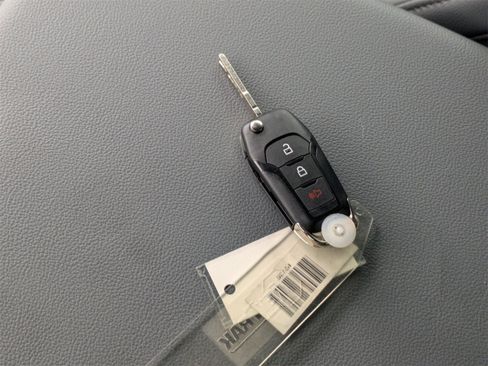 New 2025 Ford F250 XL w/ XL Chrome Package image 35