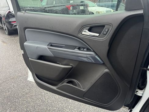 Used 2016 Chevrolet Colorado Z71 image 19