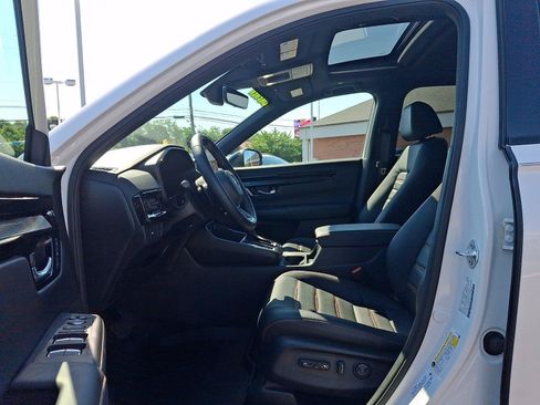Used 2026 Honda CR-V Sport Touring image 13