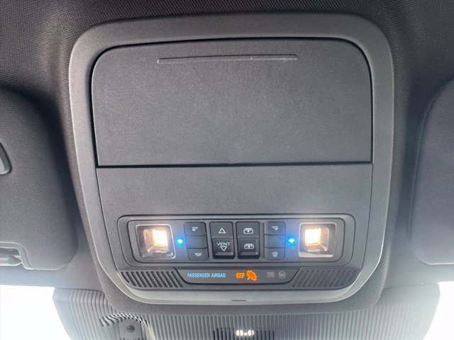 Used 2025 Ford Explorer Platinum w/ Ultimate Package AWD/4WD image 32