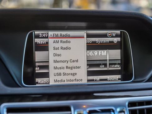 Used 2015 Mercedes-Benz E 350 Sedan image 22