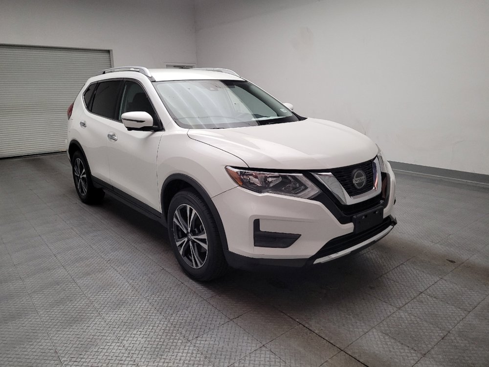 Used 2020 Nissan Rogue SV w/ Premium Package FWD image 13