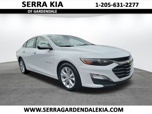 Used 2024 Chevrolet Malibu LT image 1