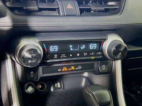 Certified 2025 Toyota RAV4 XLE image 15