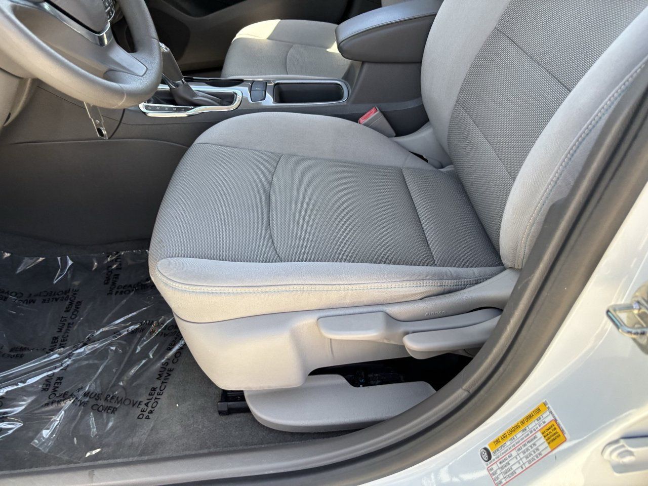 Used 2018 Chevrolet Cruze LT FWD image 18