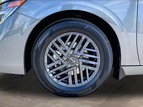 New 2027 Nissan Sentra SV FWD image 12