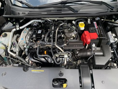 Used 2024 Nissan Sentra SR w/ SR Premium Package FWD image 29
