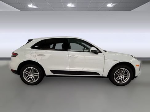 Used 2019 Porsche Macan AWD/4WD image 7