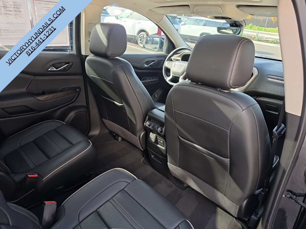 Used 2022 GMC Acadia Denali w/ Denali Ultimate Package FWD image 41