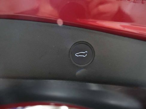 Used 2023 Tesla Model 3 Standard Range image 11