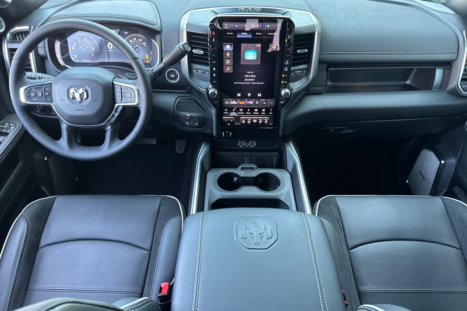 New 2027 RAM 3500 Laramie AWD/4WD image 12