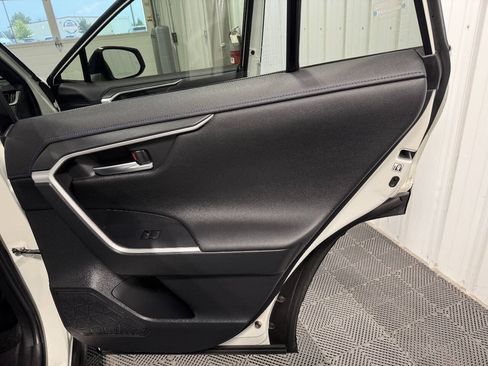 Used 2020 Toyota RAV4 XSE AWD/4WD image 24
