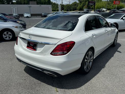 Used 2017 Mercedes-Benz C 300 Sedan image 7