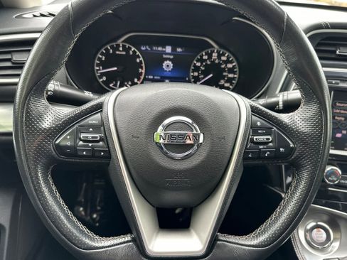 Used 2020 Nissan Maxima 3.5 SV w/ Floor Mat Group FWD image 23