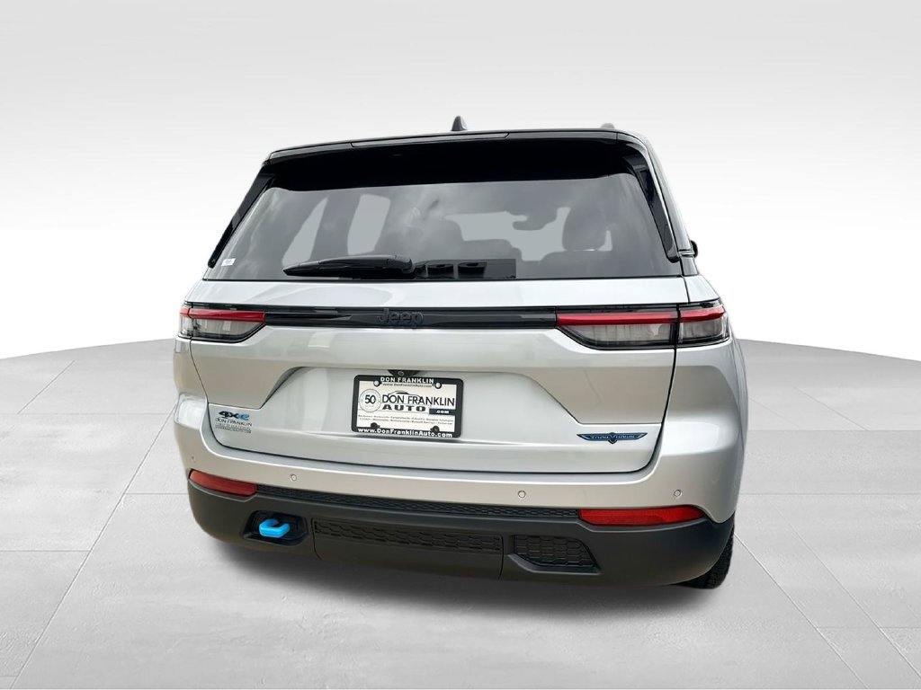 New 2024 Jeep Grand Cherokee Trailhawk AWD/4WD image 8
