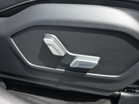 Certified 2025 Hyundai Santa Fe Limited FWD image 12