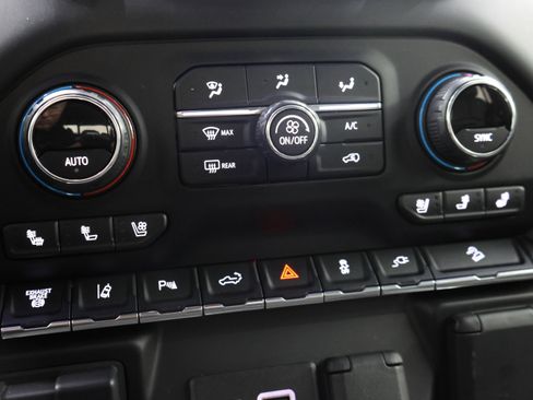 Used 2021 Chevrolet Silverado 2500 High Country w/ Z71 Off-Road Package image 53