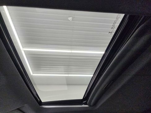 Used 2022 Chevrolet Silverado 2500 High Country w/ Safety Package II image 13