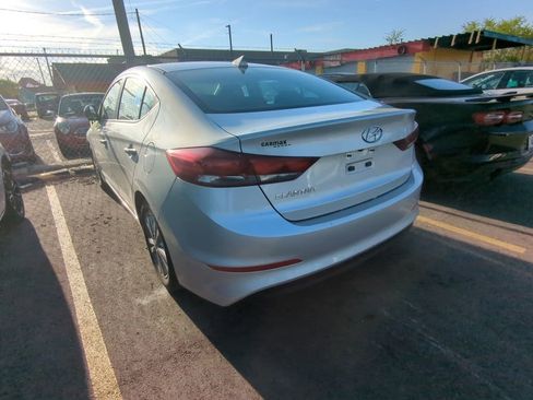 Used 2017 Hyundai Elantra Value Edition image 4