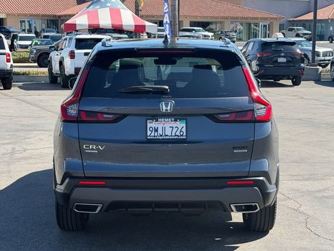 Used 2024 Honda CR-V Sport Touring image 7