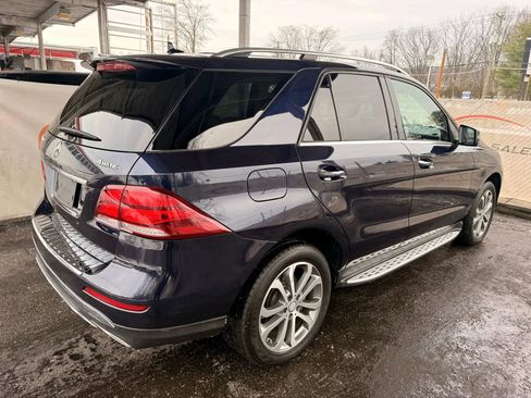 Used 2016 Mercedes-Benz GLE 350 4MATIC w/ Premium Package image 12