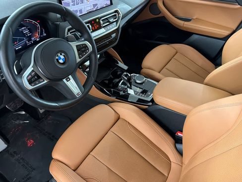 Used 2023 BMW X4 xDrive30i w/ M Sport Package AWD/4WD image 11