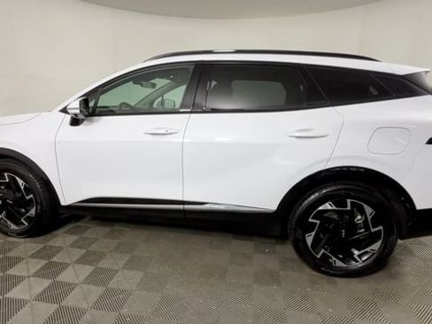 Used 2023 Kia Sportage SX FWD image 9