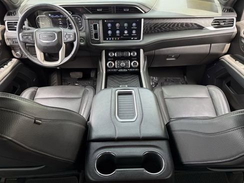 Used 2021 GMC Yukon Denali RWD image 14