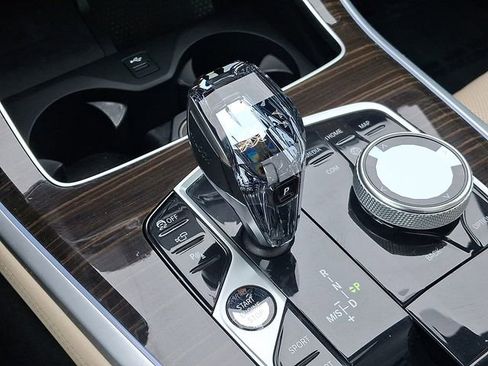 Used 2021 BMW X5 xDrive40i w/ Executive Package 3 image 18