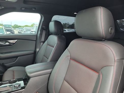 Used 2025 Chevrolet Blazer RS w/ Driver Confidence II Package FWD image 15