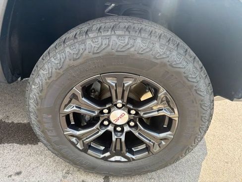 Used 2023 GMC Canyon Elevation RWD image 4