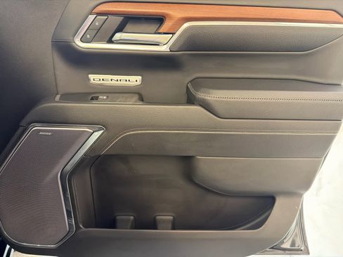 Used 2023 GMC Sierra 1500 Denali w/ Denali Reserve Package image 30