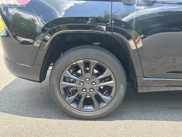 New 2026 Jeep Grand Cherokee Limited AWD/4WD image 17