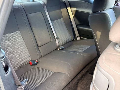 Used 2022 Dodge Challenger GT image 12