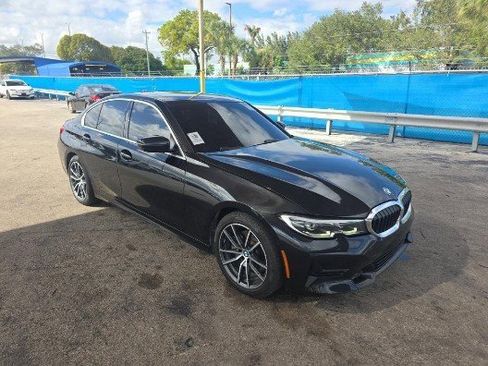 Used 2020 BMW 330i Sedan w/ Convenience Package image 2