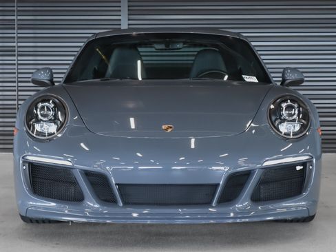 Used 2017 Porsche 911 Carrera GTS RWD image 9